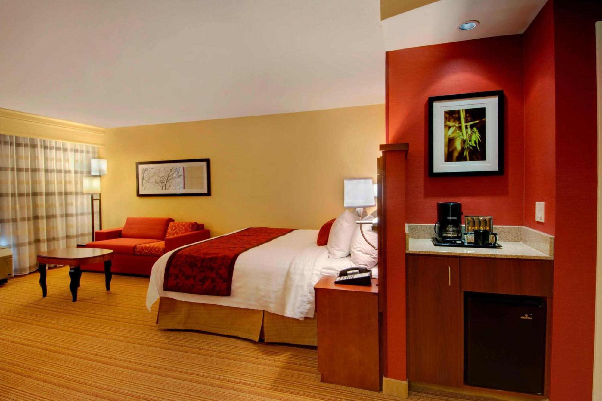 Hotel Courtyard By Marriott Madison East Pokoj fotografie